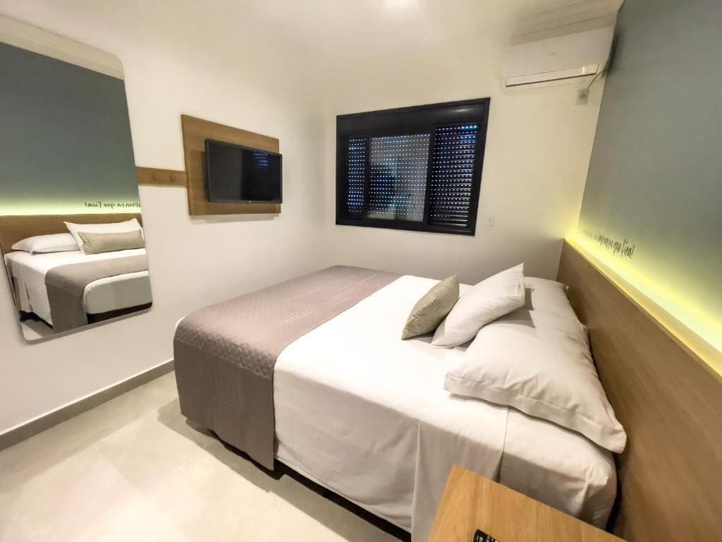 Standard Double Room room - Image 2