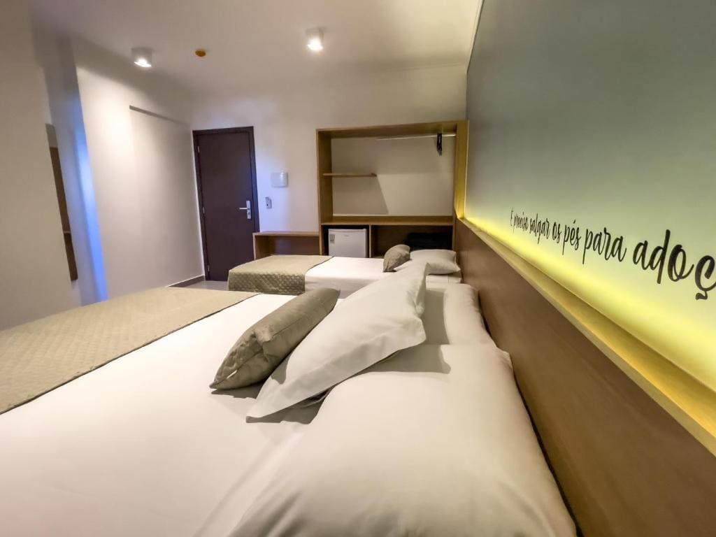 Standard Triple Room room - Image 3