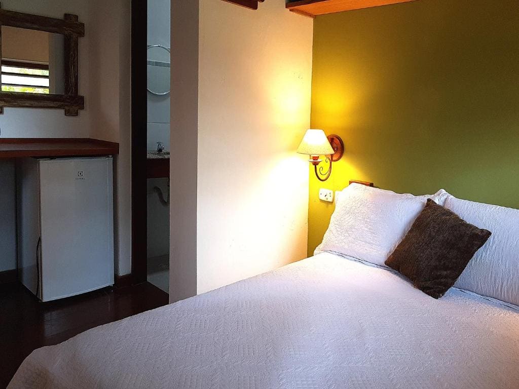Small Double Room room - Image 1