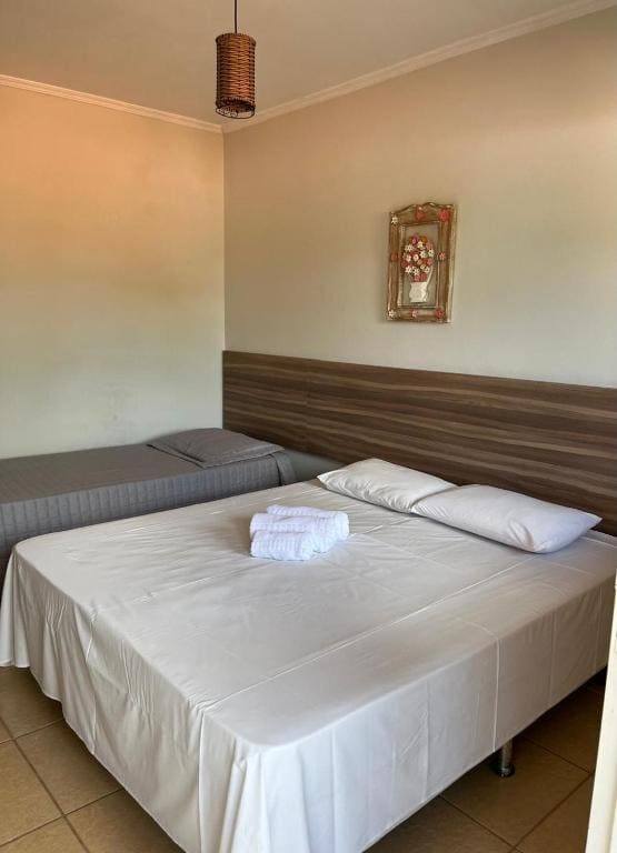 Basic Triple Room room - Image 3