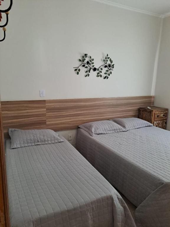 Luxury Triple Room room - Image 3