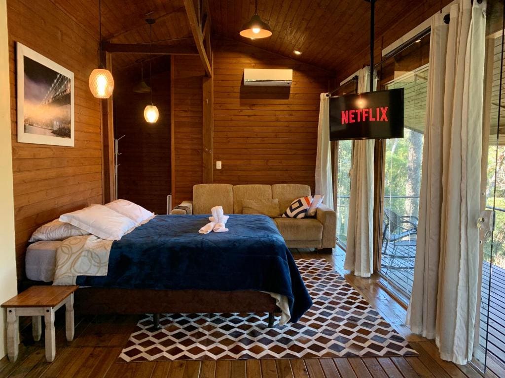Superior Chalet room - Image 1
