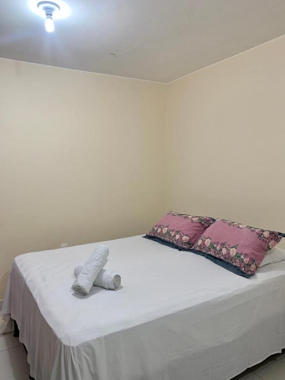Double Room with Private Bathroom room - Image 2