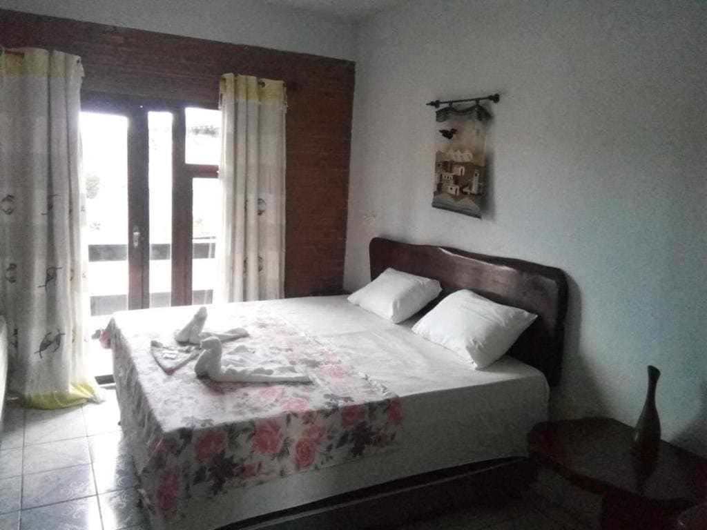 Standard Family Room room - Image 1