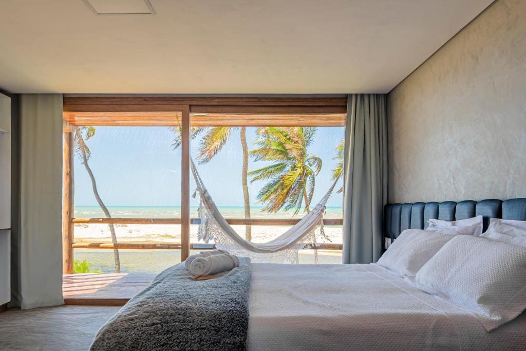 Deluxe Double Room with Balcony and Sea View room - Image 3
