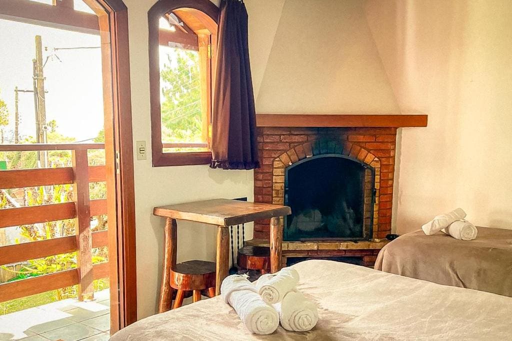 Standard Double Chalet room - Image 2