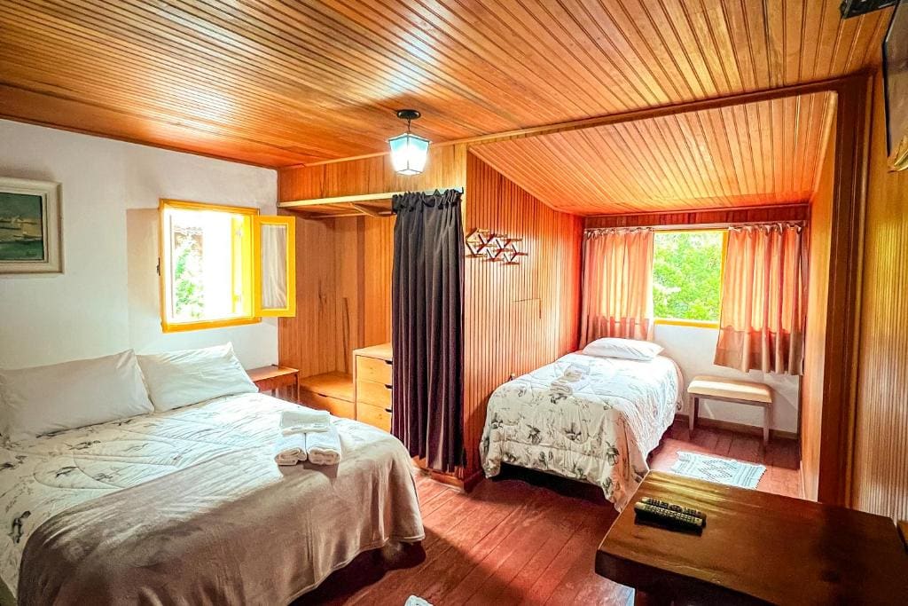 Deluxe Room room - Image 1