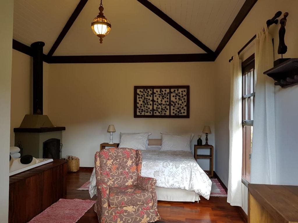 Superior Chalet room - Image 1