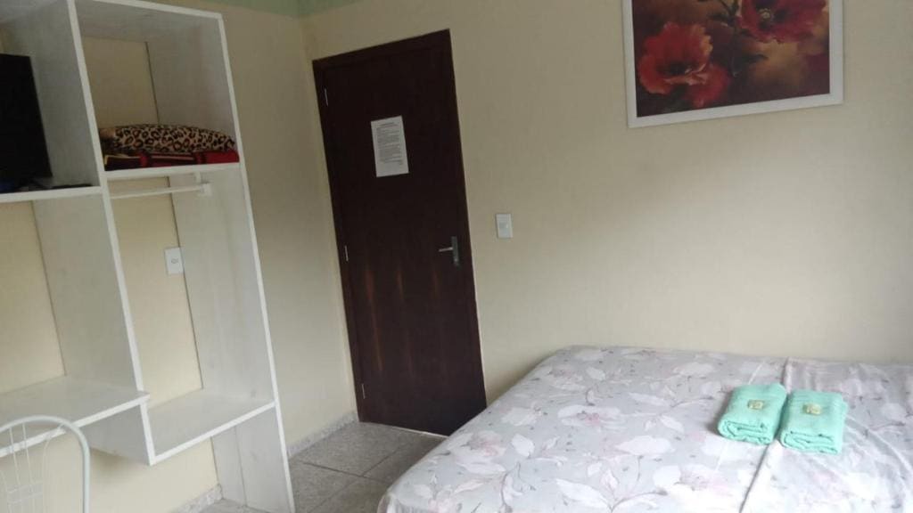 Queen Suite room - Image 2