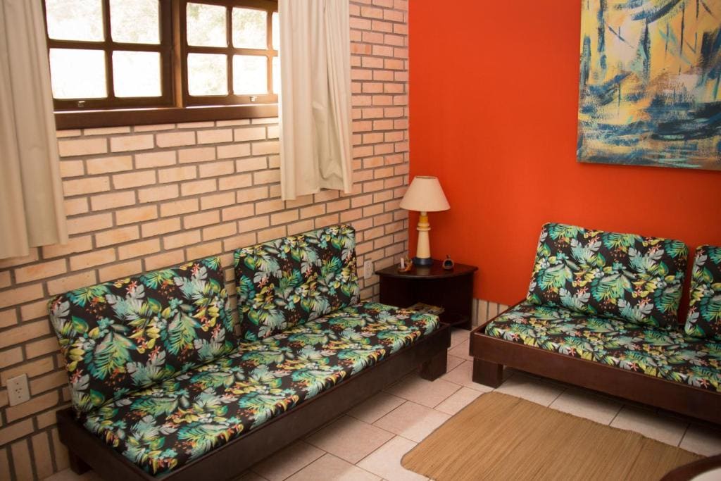 One-Bedroom Apartment room - Image 2