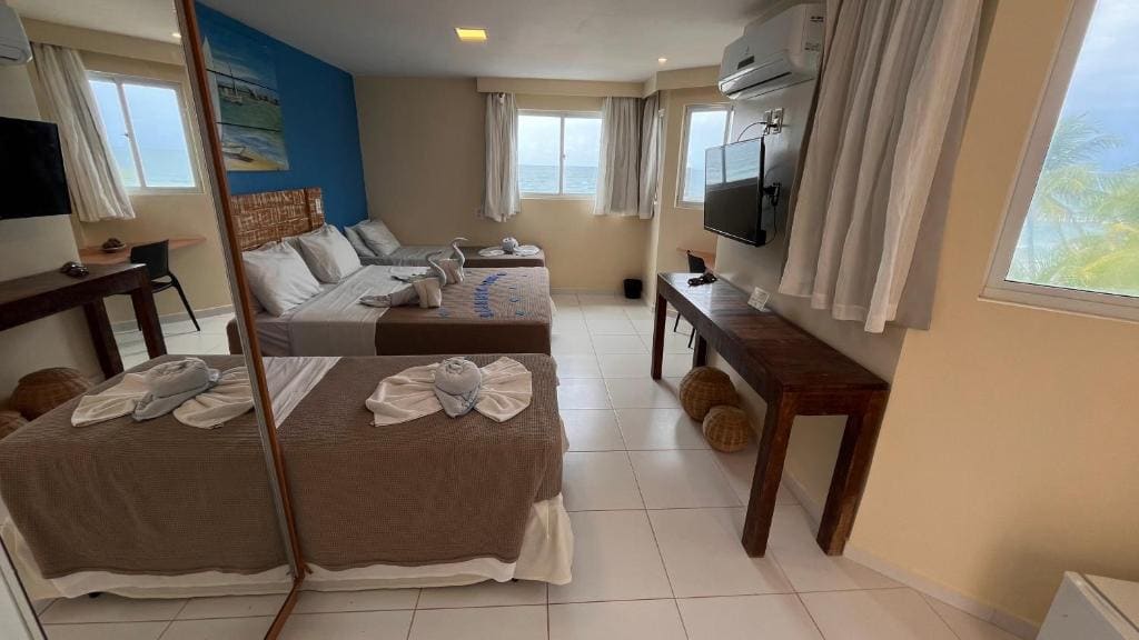 Quadruple Room with Sea View room - Image 3