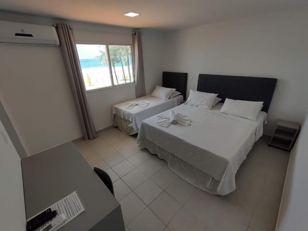 Triple Room with Sea View room - Image 1