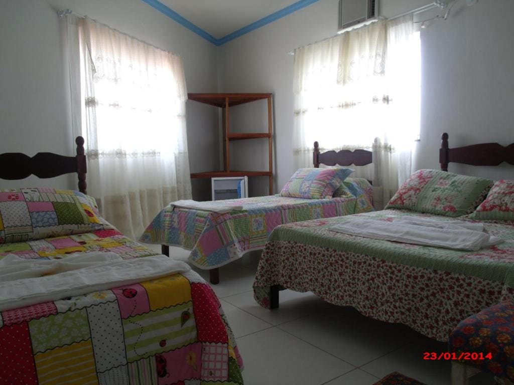 Family Room room - Image 1