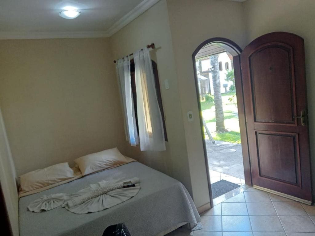 Family Room room - Image 1