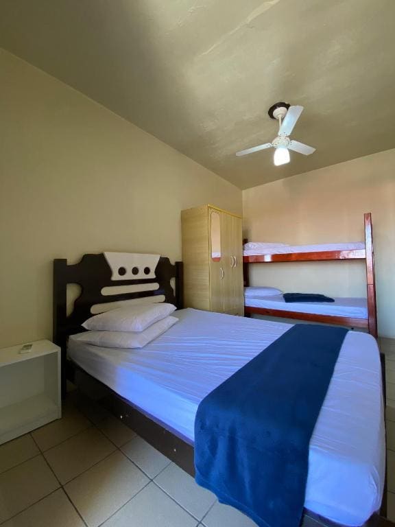 Double Room with Private Bathroom room - Image 3