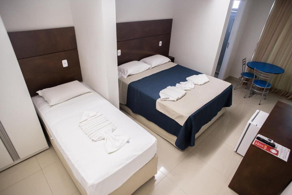 Triple Room with View room - Image 1