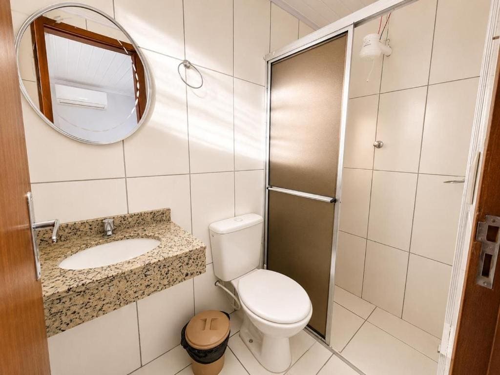 Budget Double Room with Air Conditioning room - Image 3