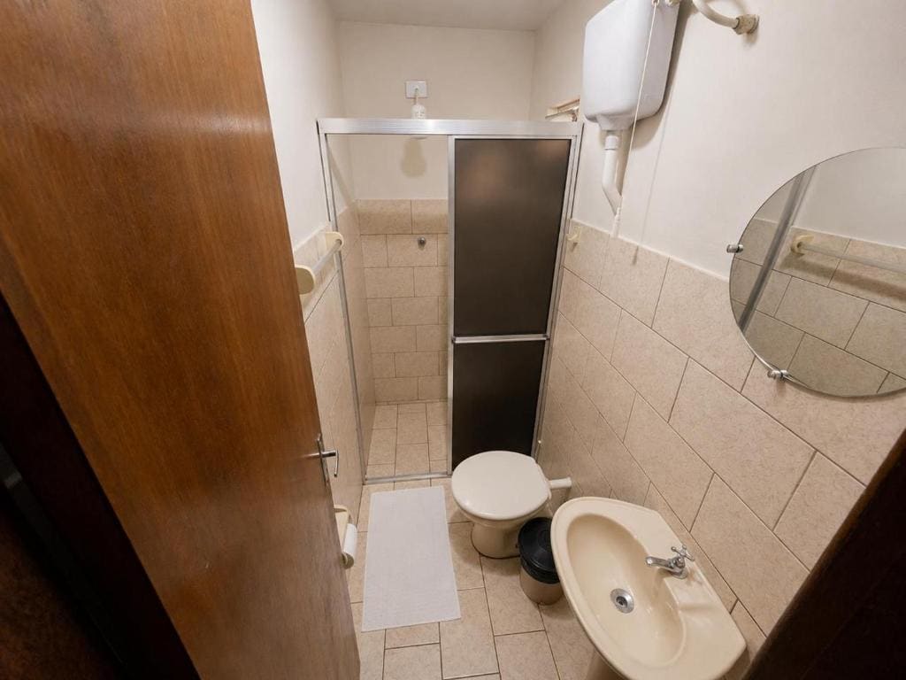 Quadruple Room room - Image 1
