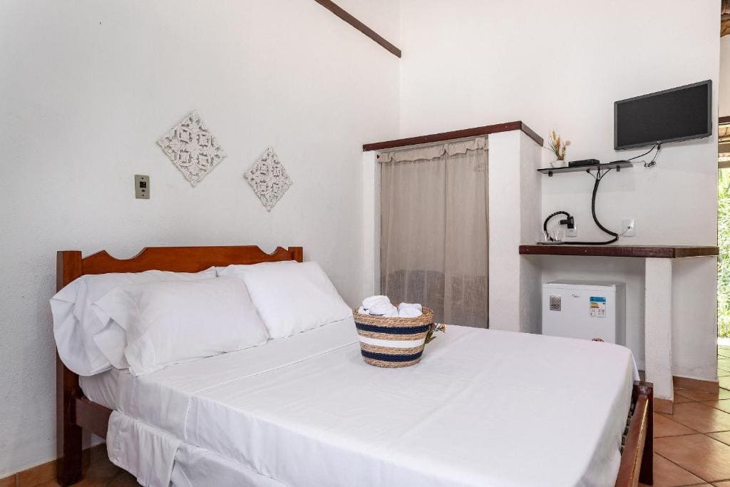 Standard Family Room room - Image 2