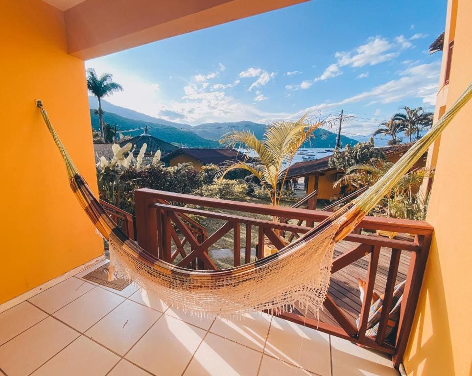 Ground Floor Suite with Sea View room - Image 3