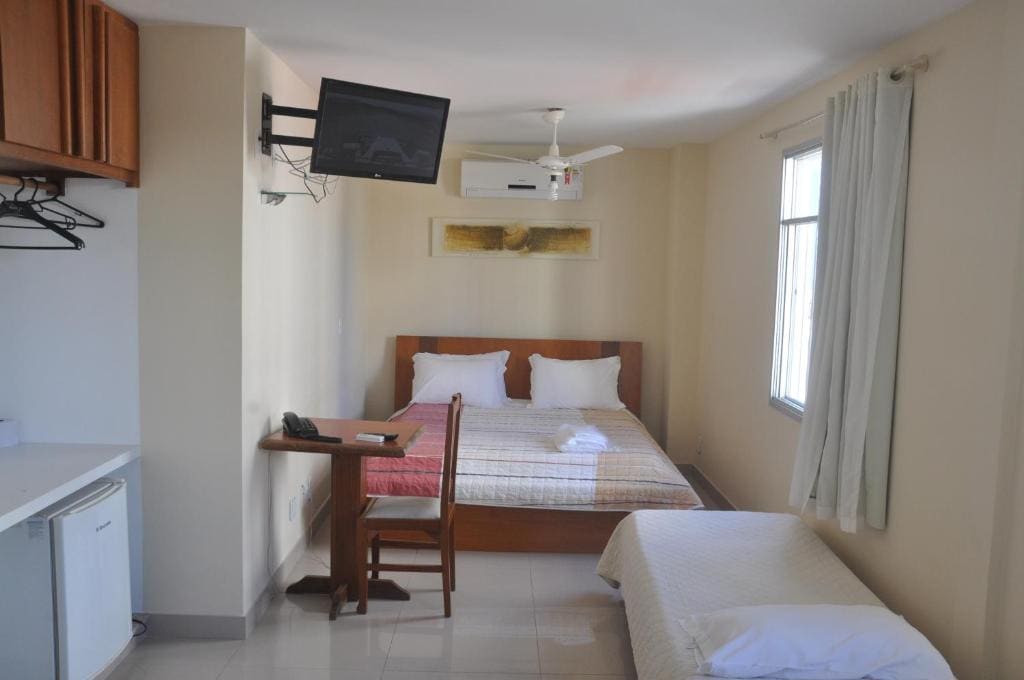 Family Room with Private Bathroom room - Image 2