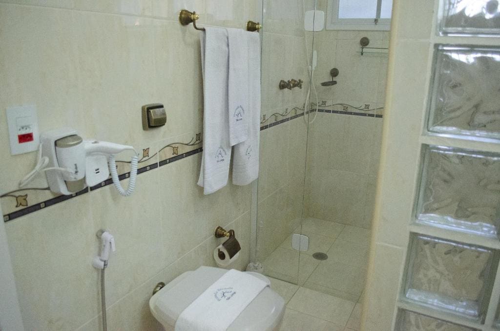 Suite with Spa Bath room - Image 2