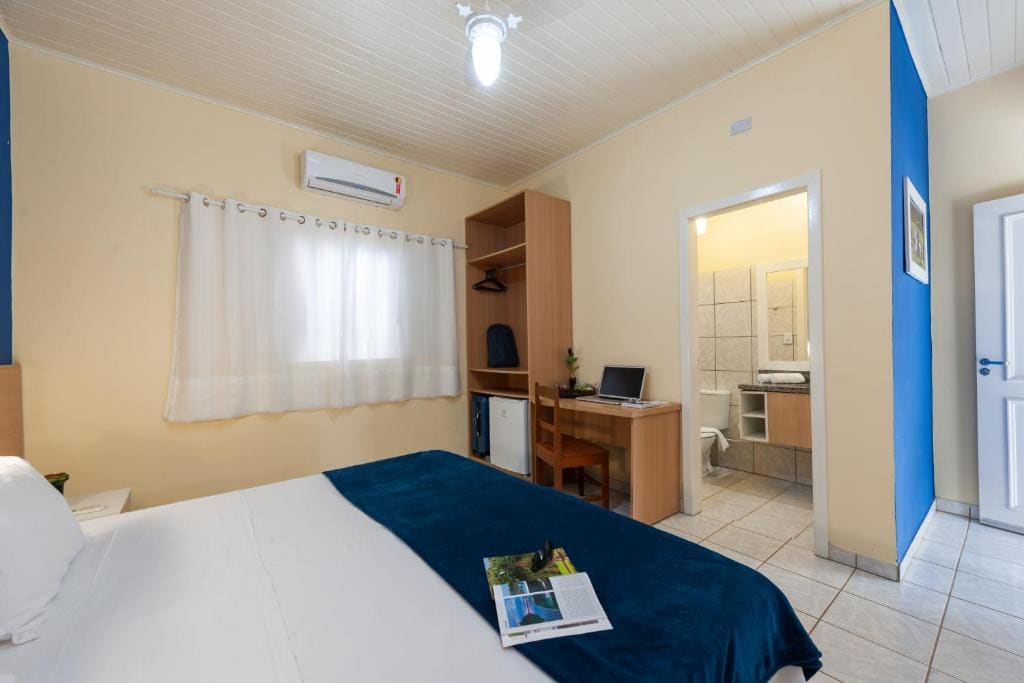 Standard Double or Twin Room room - Image 2
