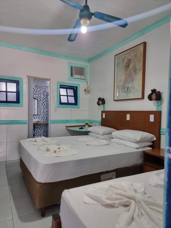 Classic Triple Room room - Image 1