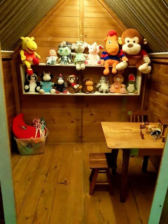 Deluxe Family Room room - Image 1