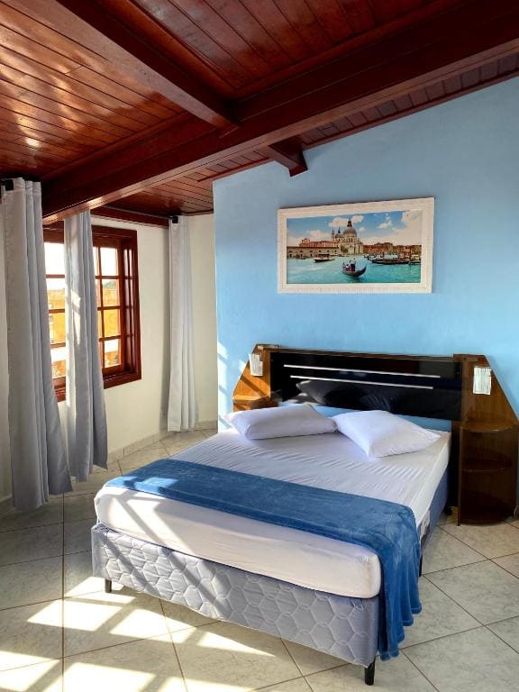 Large Double Room room - Image 1