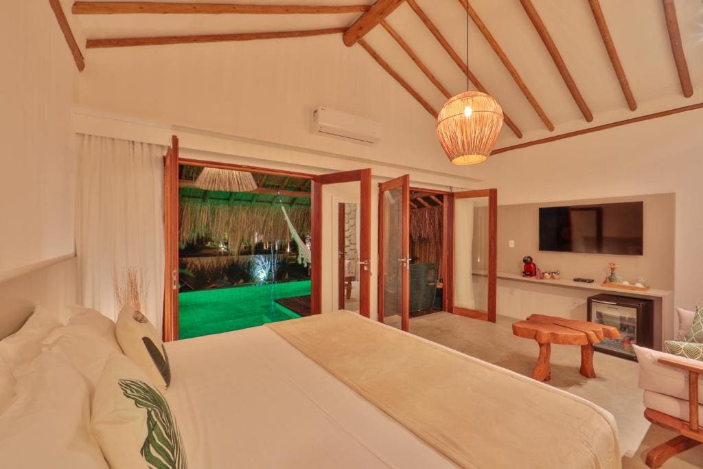 Superior Bungalow room - Image 1