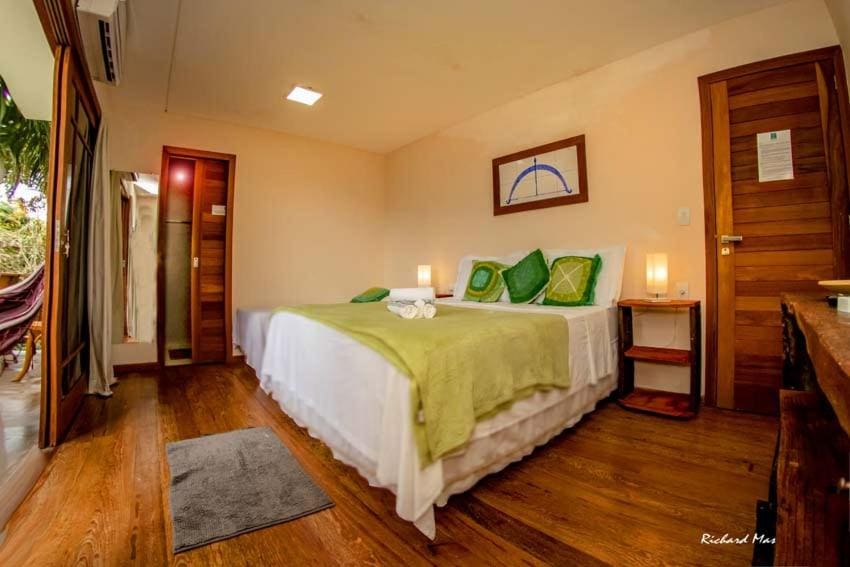 Luxury Triple Room room - Image 1