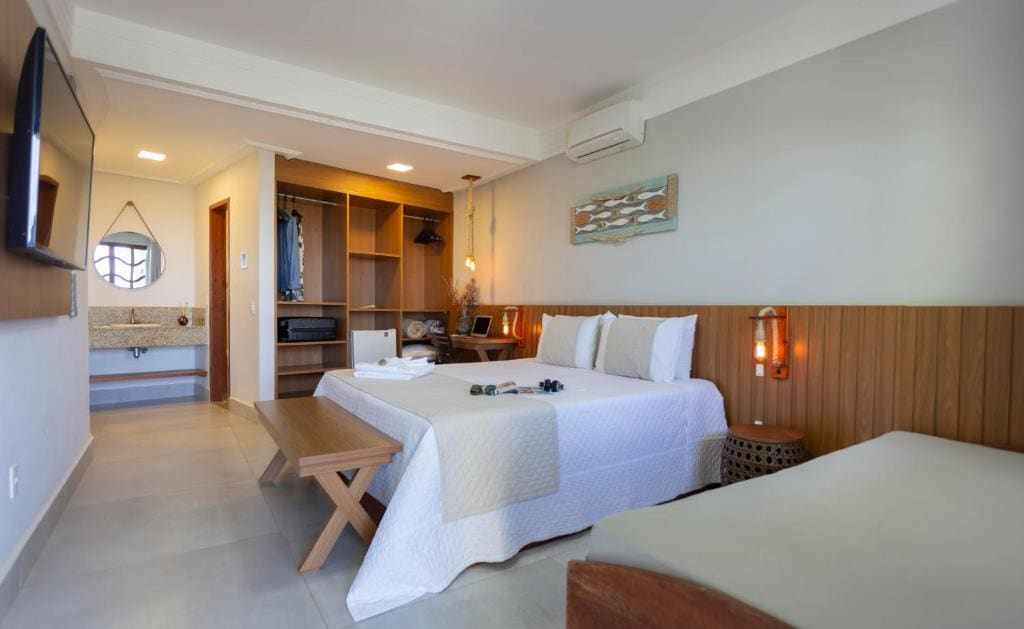 Deluxe Double Room with Sea View room - Image 3