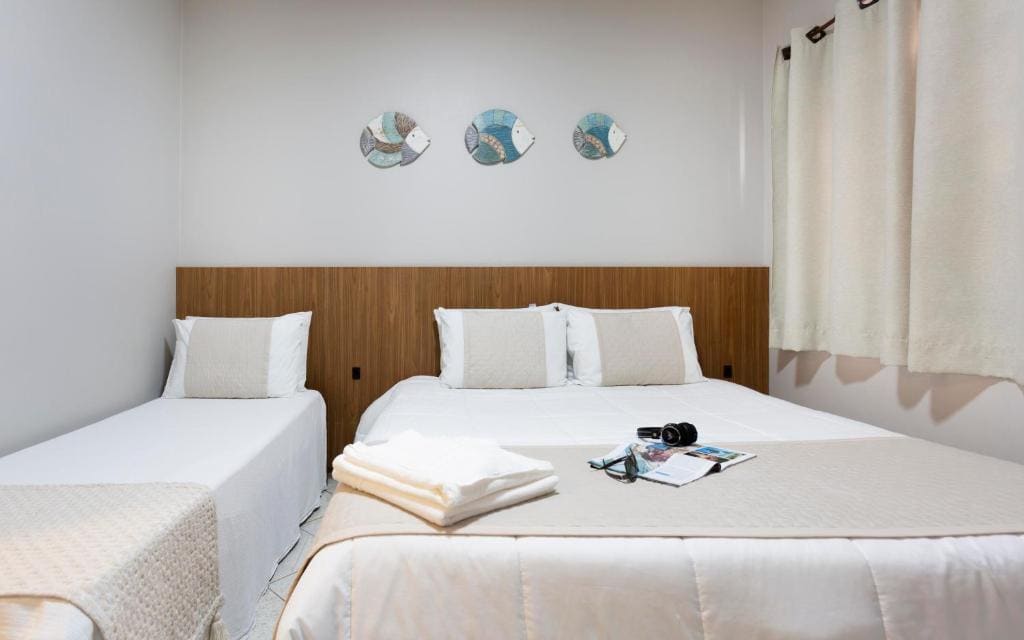 Superior Triple Room room - Image 3