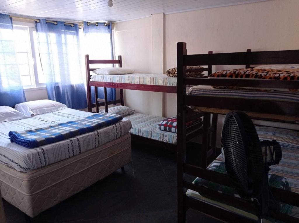 Mixed Dormitory Room room - Image 2