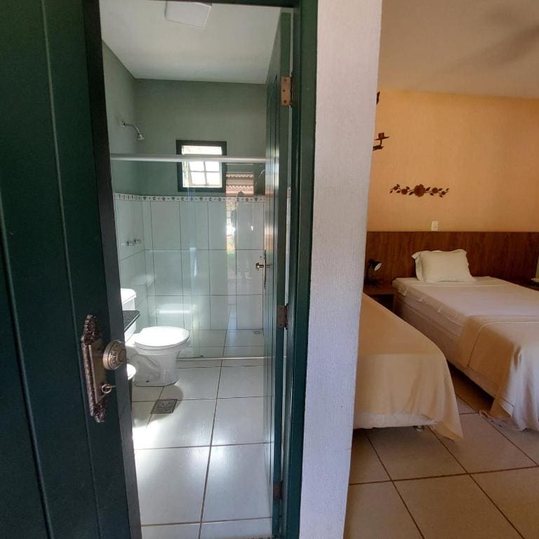 Triple Room with Garden View room - Image 2