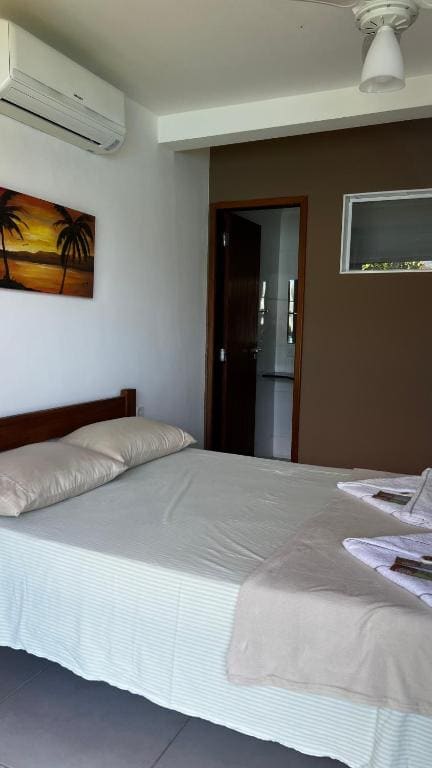 Double Room with Sea View room - Image 3