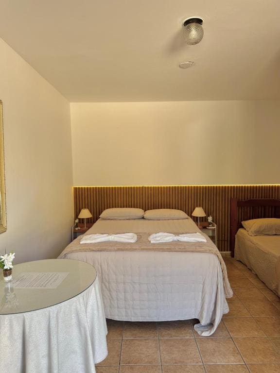Triple Room with Bathroom room - Image 3