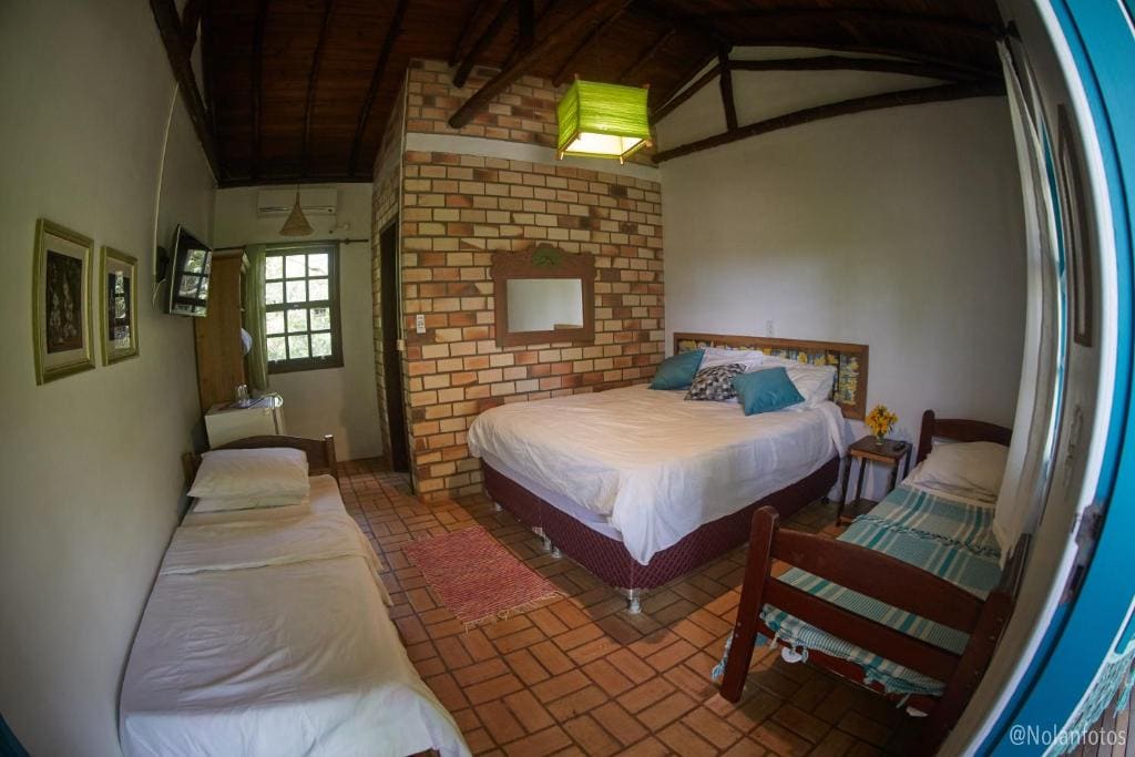 Standard Triple Room room - Image 1