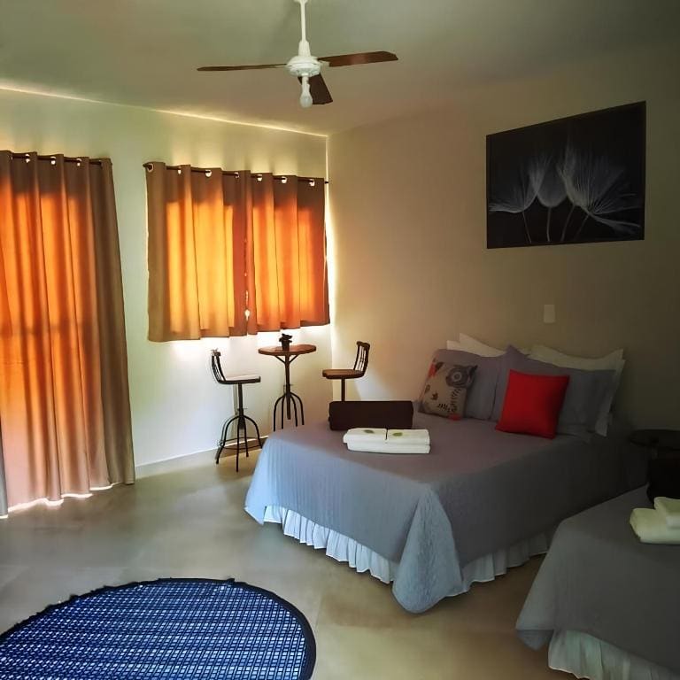 Standard Triple Room room - Image 1