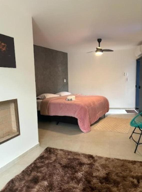 Deluxe Queen Suite room - Image 2