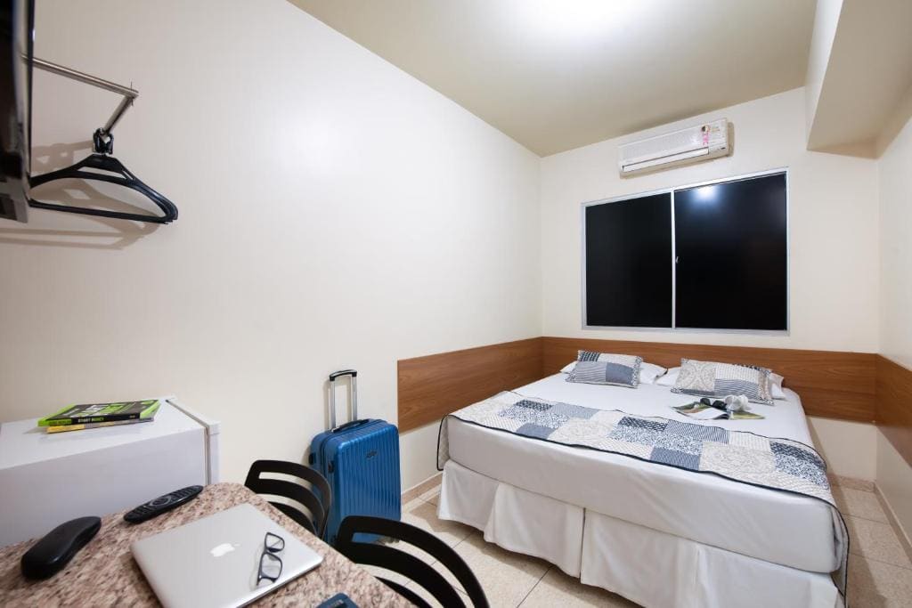 Standard Queen Room room - Image 1