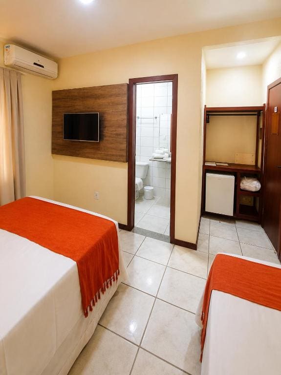 Standard Suite room - Image 3