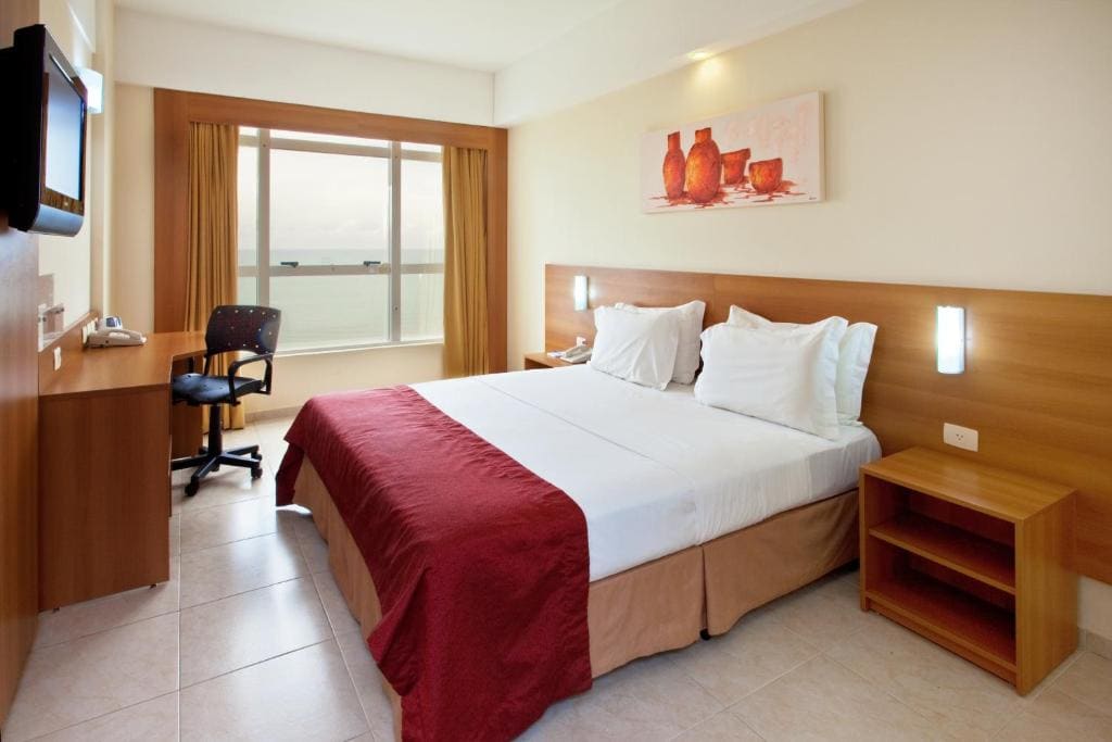 Superior Double Room with Sea View room - Image 2