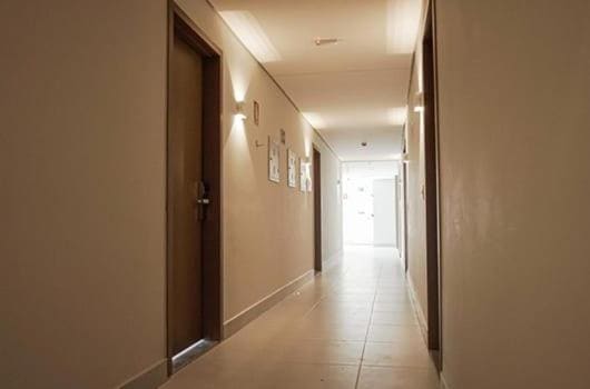 Deluxe One-Bedroom Apartment room - Image 1