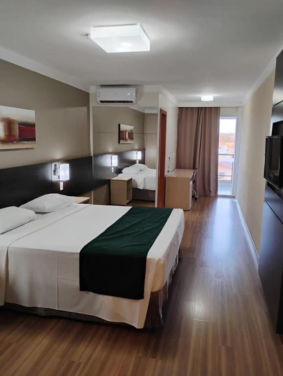 Luxury Queen room - Image 1