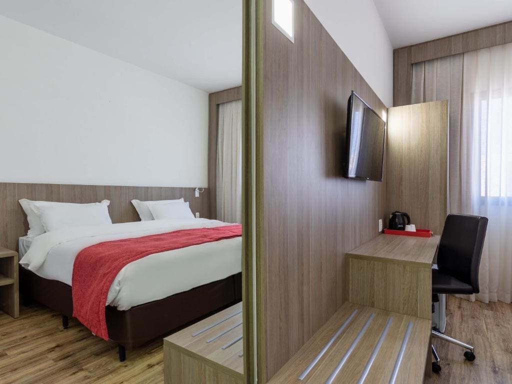 Standard King Room room - Image 1