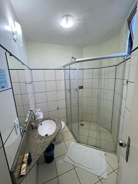 Budget Triple Room room - Image 1