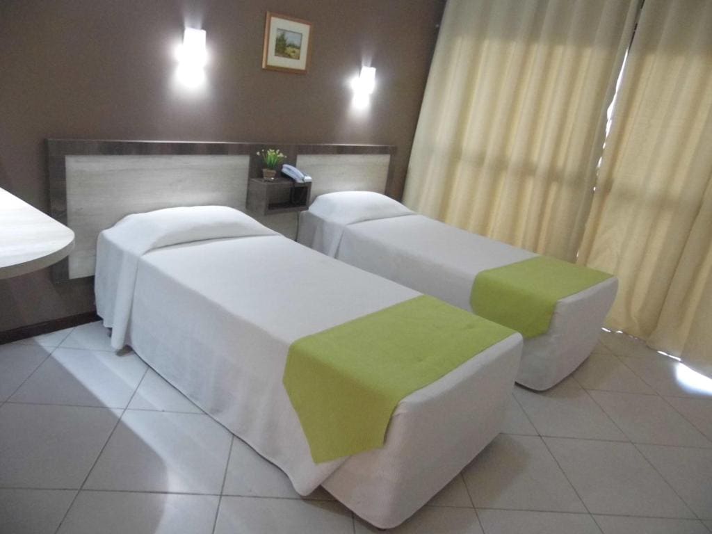 Standard Double or Twin Room room - Image 1