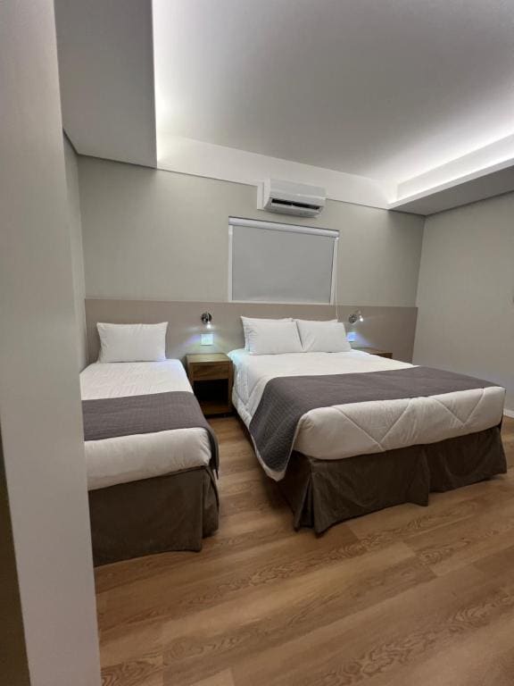 Suite room - Image 1